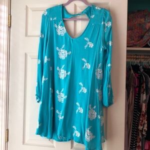 Blue and White Floral Altar’d State Dress